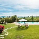 Pratovalle Farm stay